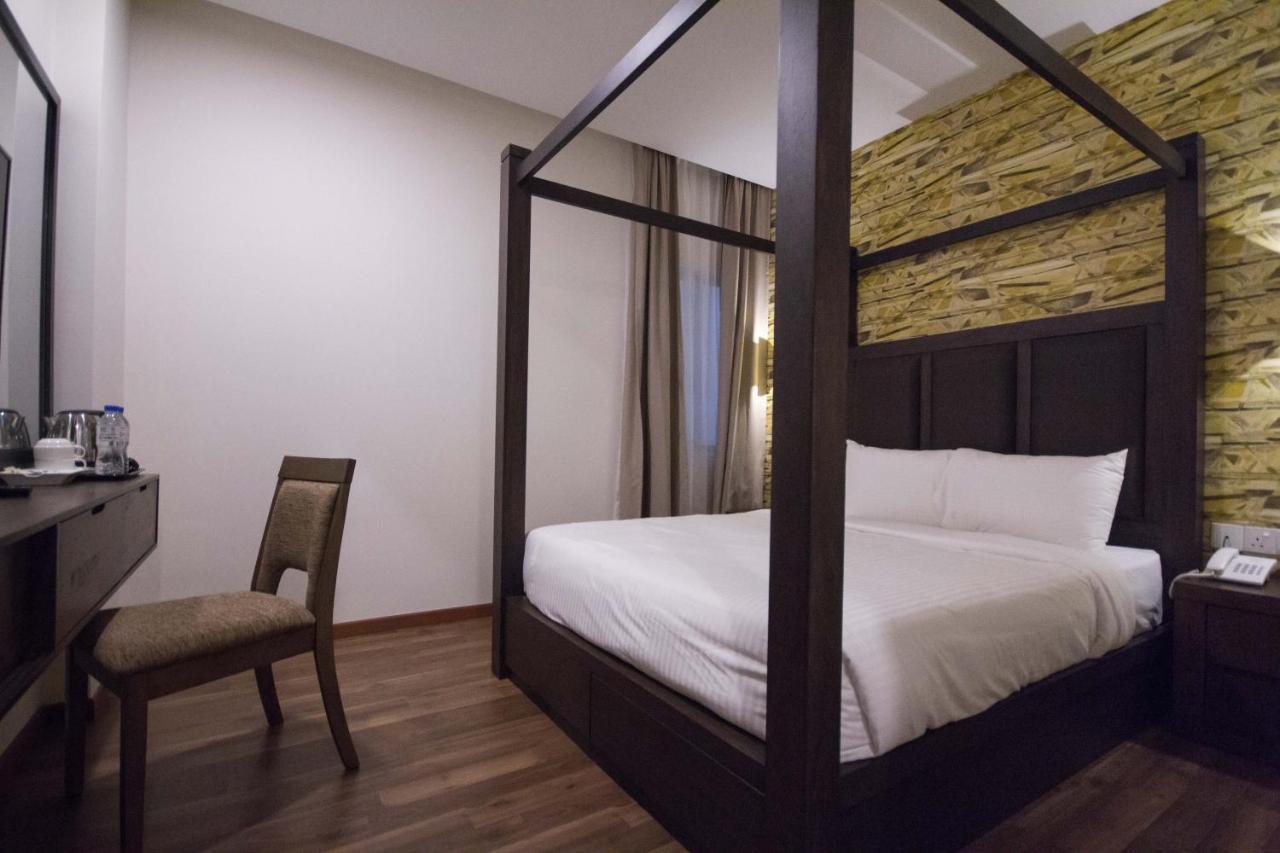 Wifi Boutique Hotel Джордж Таун Екстериор снимка