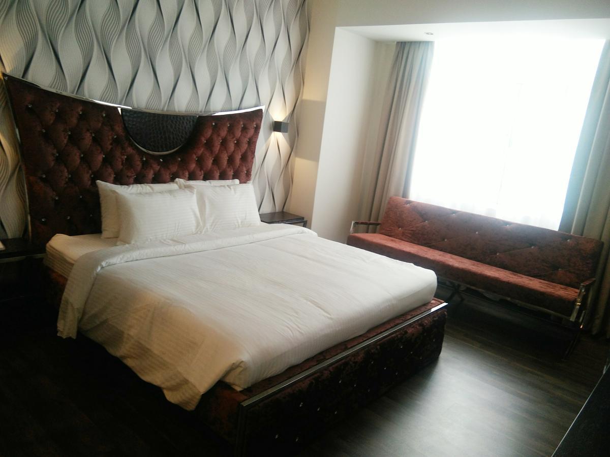 Wifi Boutique Hotel Джордж Таун Екстериор снимка