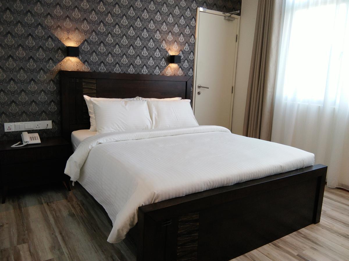 Wifi Boutique Hotel Джордж Таун Екстериор снимка